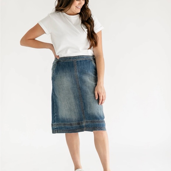Sutton Side-zip A-line MIDI Denim Skirt - Picture 3 of 4